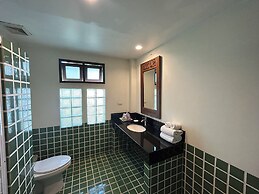 Teak Garden Spa Resort