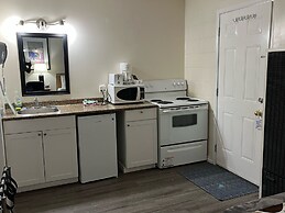 West Castle Motel