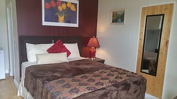 West Castle Motel