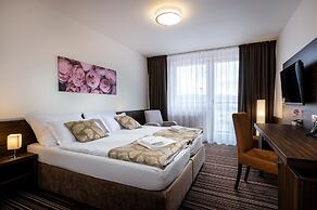 Hotel Satel
