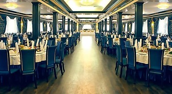 Plaza Hotel