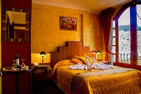 Las Brisas Centro Hotel