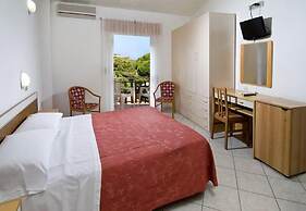 Hotel Zenith