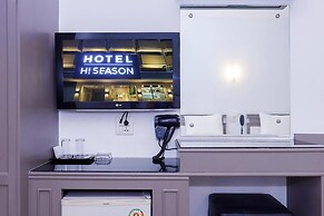 Hi Season Hotel
