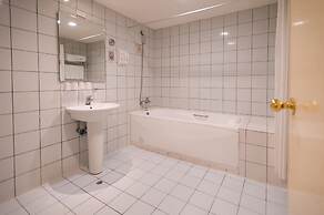 i-Deal Hotel