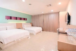 i-Deal Hotel