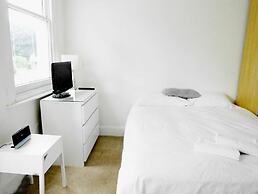 Kew Studios and Rooms