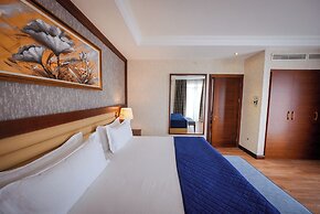 Wellborn Luxury Hotel