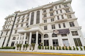 Wellborn Luxury Hotel