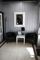 Hostal Valdepeñas by Bossh Hotels
