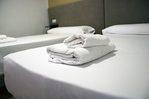 Hostal Valdepeñas by Bossh Hotels