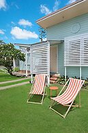 La Costa Motel