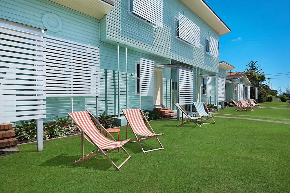 La Costa Motel