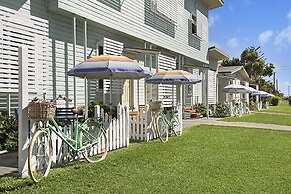 La Costa Motel