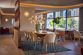 Haven Hotel Rotterdam, Curio Collection by Hilton