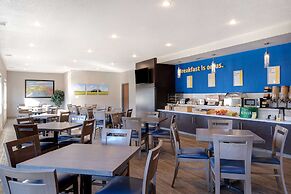 Days Inn & Suites by Wyndham Yorkton