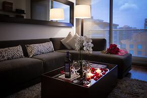 93 Luxury Suites & Residences