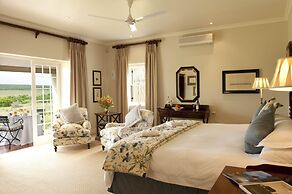 RiverBend Lodge