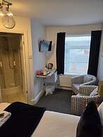 Q Accommodation