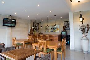 Sandi Agung Villa