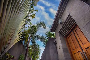 Sandi Agung Villa