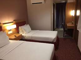 Jewels Hotel