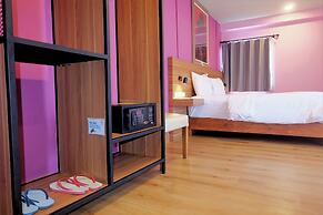 Siri Oriental Bangkok Hotel