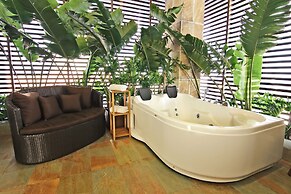 Luxent Hotel