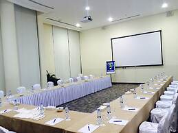 Tulip hotel And Suites