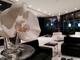 Tulip hotel And Suites