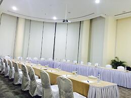 Tulip hotel And Suites