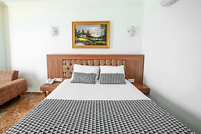 Kristal Beach Hotel