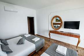 Kristal Beach Hotel
