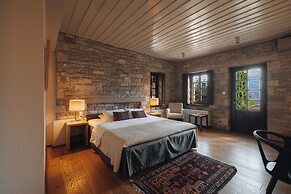 Aristi Mountain Resort and Villas