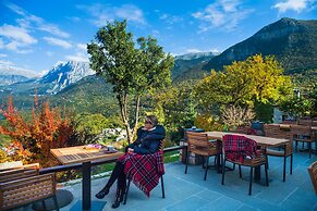 Aristi Mountain Resort and Villas