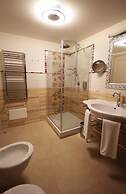 Best Western Plus Hotel Perla Del Porto