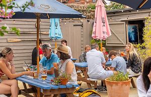 The Bugle Coaching Inn