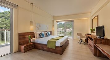 Pico Sands Hotel