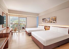 Pico Sands Hotel