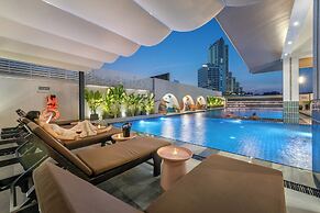 Buri Sriphu Hotel
