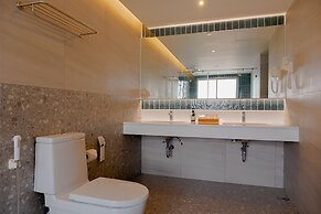 Buri Sriphu Hotel