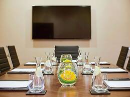 Movenpick Hotel Apartments Al Mamzar Dubai