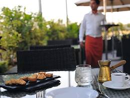 Movenpick Hotel Apartments Al Mamzar Dubai