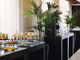 Movenpick Hotel Apartments Al Mamzar Dubai
