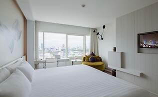 Centara Watergate Pavilion Hotel Bangkok