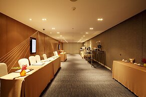 Centara Watergate Pavilion Hotel Bangkok