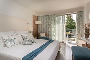 Minos Mare Royal