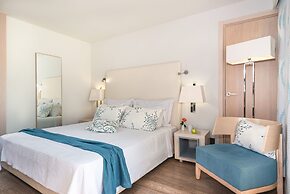 Minos Mare Royal