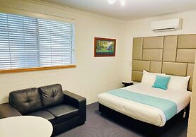 Kinross Inn