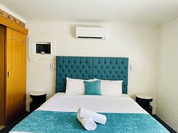 Kinross Inn